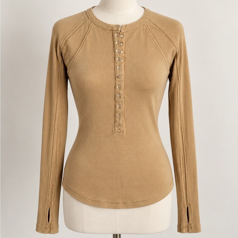 Free People Movement Henley Ribbed Thumbhole Top Tan XS Neutral Fall Earthy Boho
